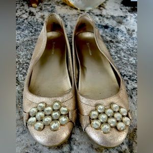 Gold Naturalizer shoes